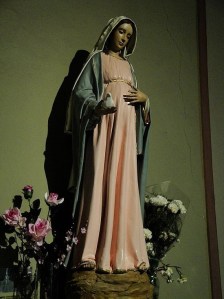2-1273235741-pregnant-mary-statue